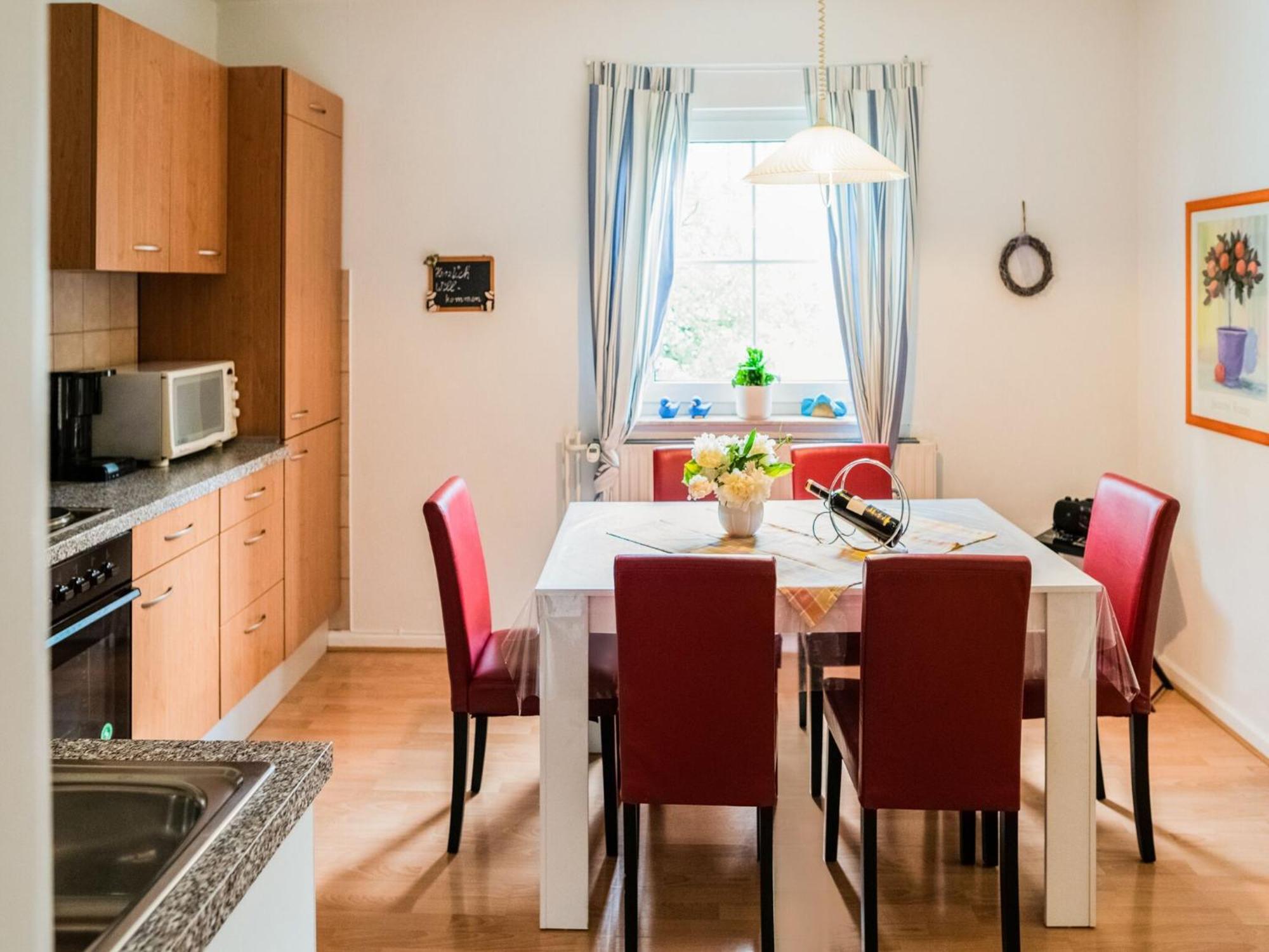 Luxurious Apartment In Medebach Near Public Pool Exteriör bild