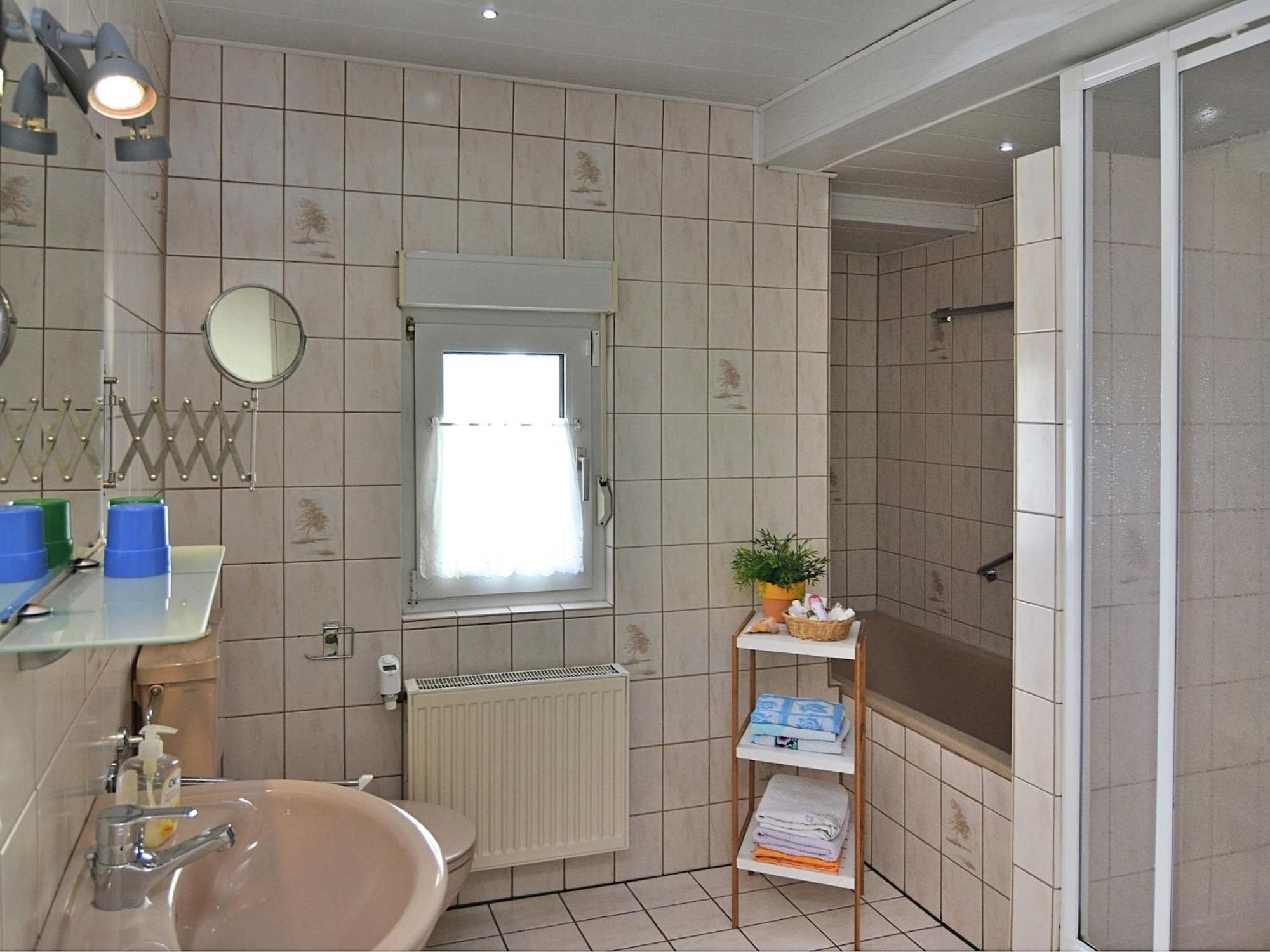 Luxurious Apartment In Medebach Near Public Pool Exteriör bild